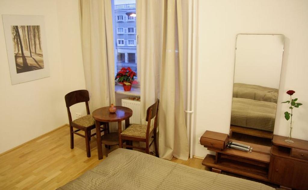 Apartment4You - Solidarnosci Warszawa Zewnętrze zdjęcie